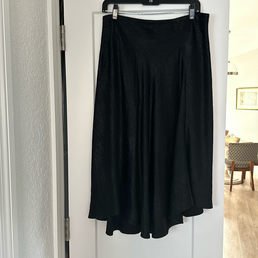 Vince black skirt size L